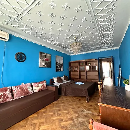 Apartamento три больших спальни 100 м2 - улица большая васильковская 54 метро олимпийская или дворец спорта Kiev